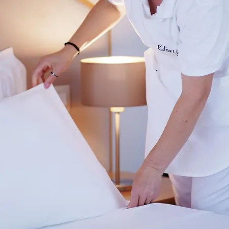 ホテル Sea View ヒマラ