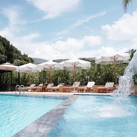 Sea View 4* ヒマラ